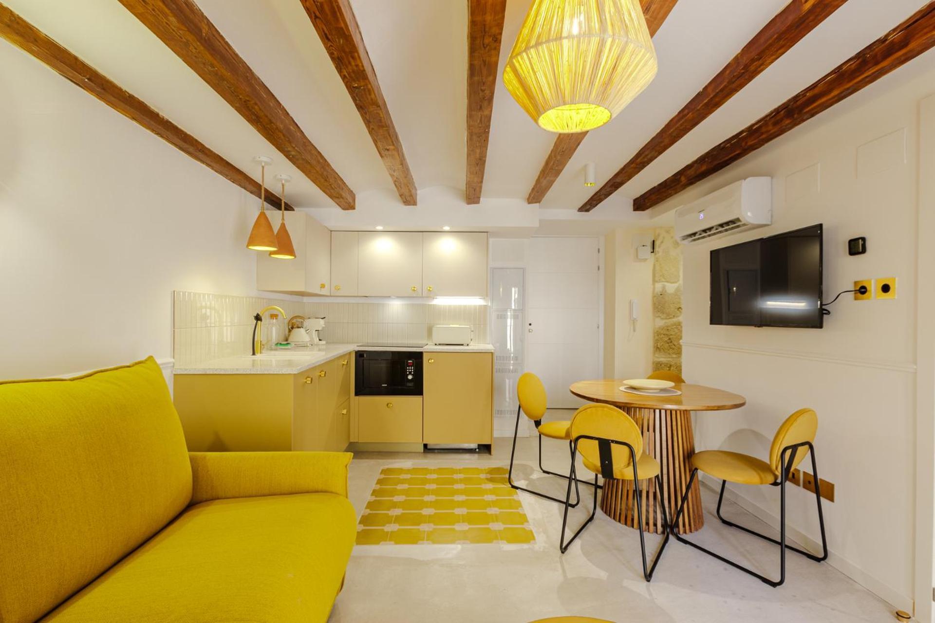 Cozy Charming Apartment In Historic Center อาลิกันเต ภายนอก รูปภาพ