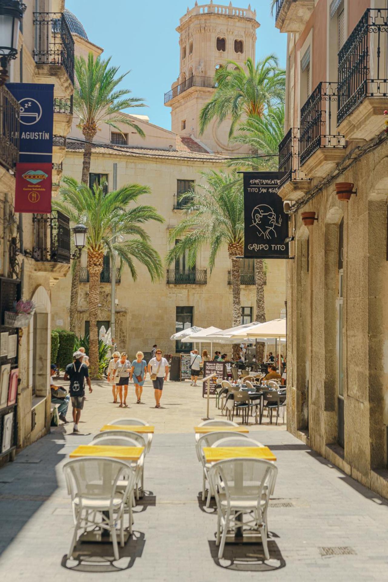 Cozy Charming Apartment In Historic Center อาลิกันเต ภายนอก รูปภาพ
